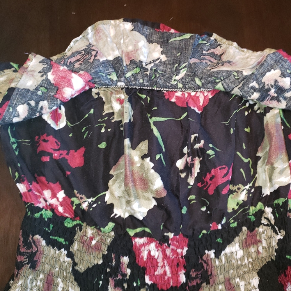 579 Mutli Colored Strapless Dress - Picture 3 of 4